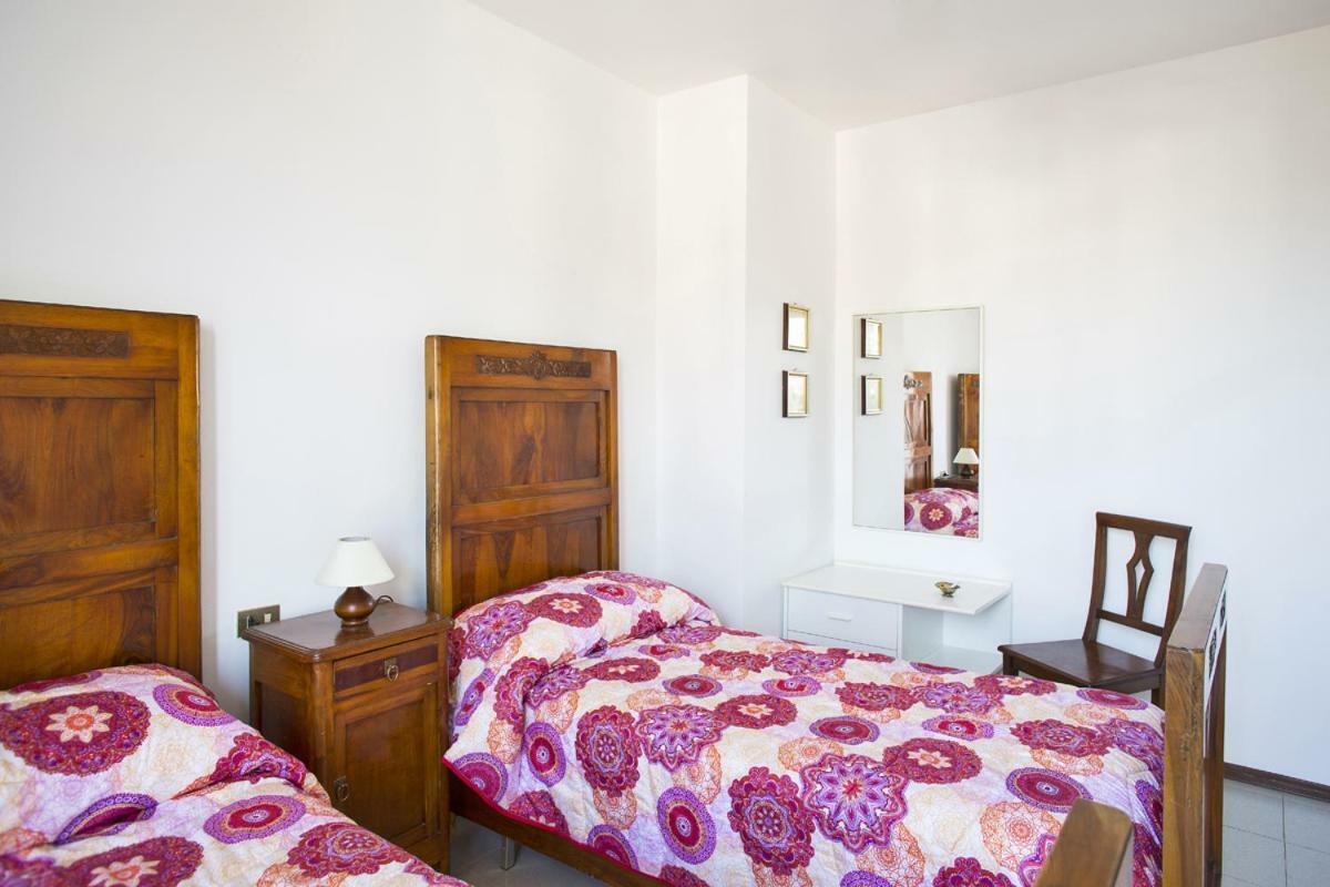 Country Sunshine Bed & Breakfast Codogno Bagian luar foto